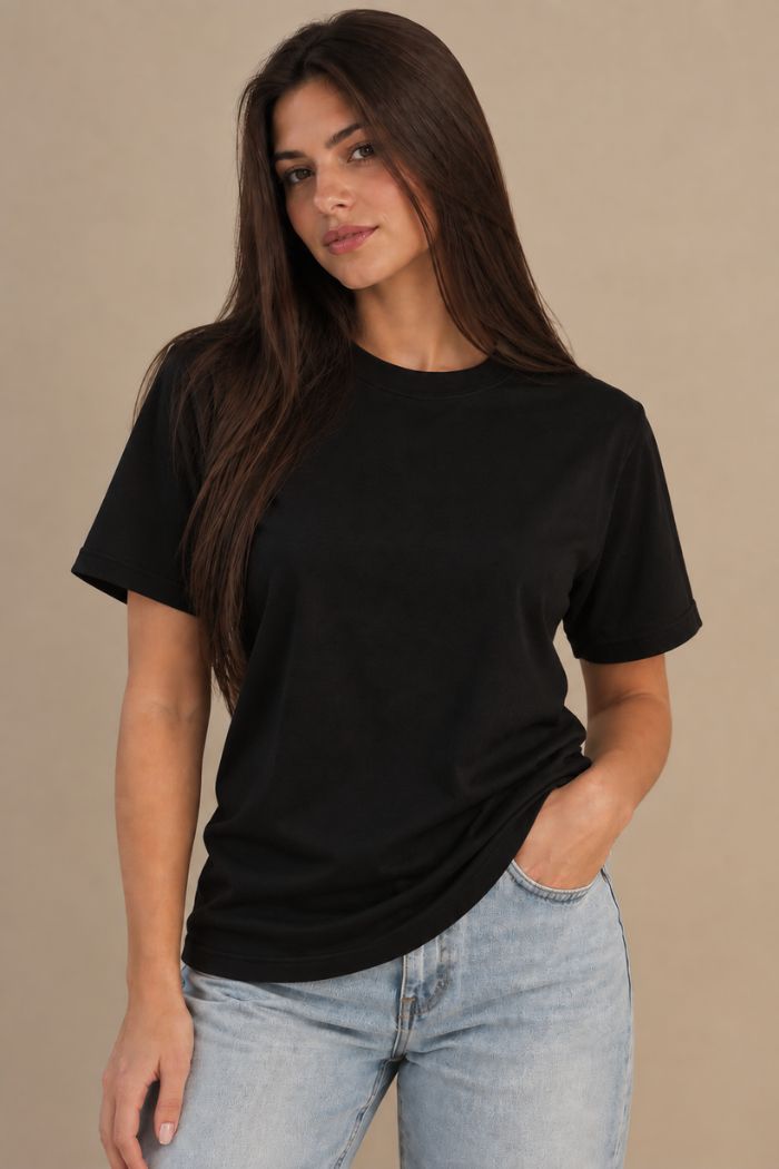 Camiseta Regular Fit GOD HEAVY™ - Jesus Is The Answer