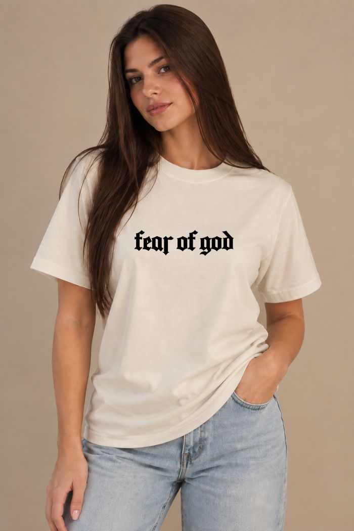 Camiseta Regular Fit GOD HEAVY™ - Fear of God
