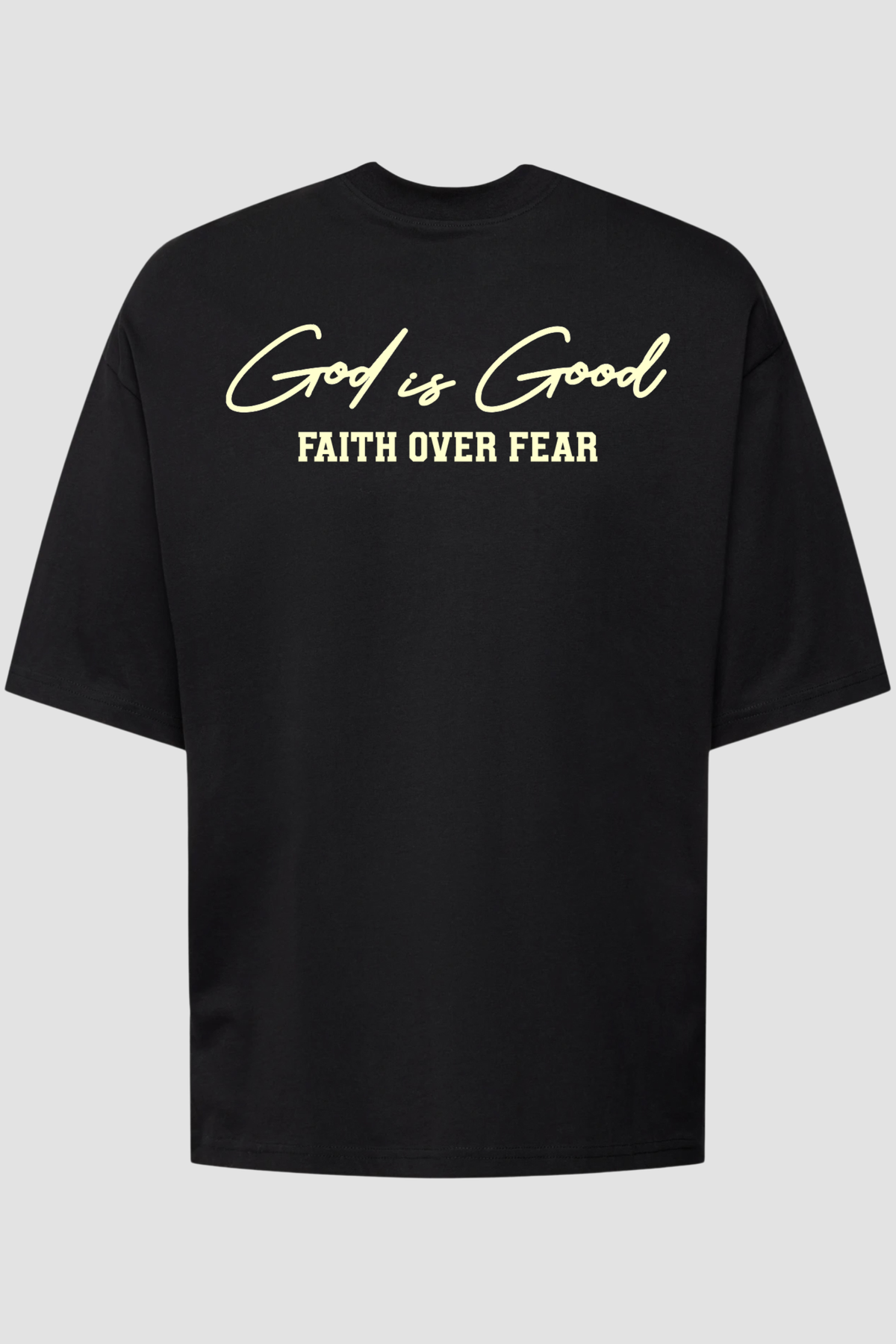 Oversized - God is Good Minimalista