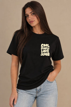 Camiseta Regular Fit GOD HEAVY™ - Cool People Love Jesus
