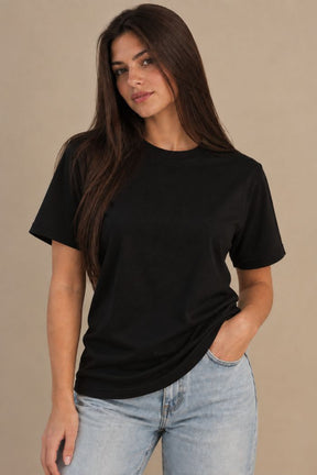 Camiseta Regular Fit GOD HEAVY™ - Jesus Is The Answer